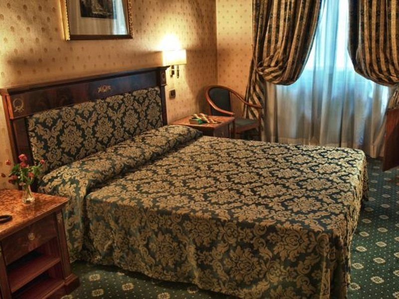 Hotel Cilicia Roma Ngoại thất bức ảnh